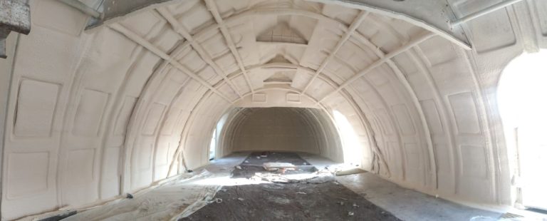Aislamiento térmico con espuma de poliuretano proyectada, proyecto de AEPSA México